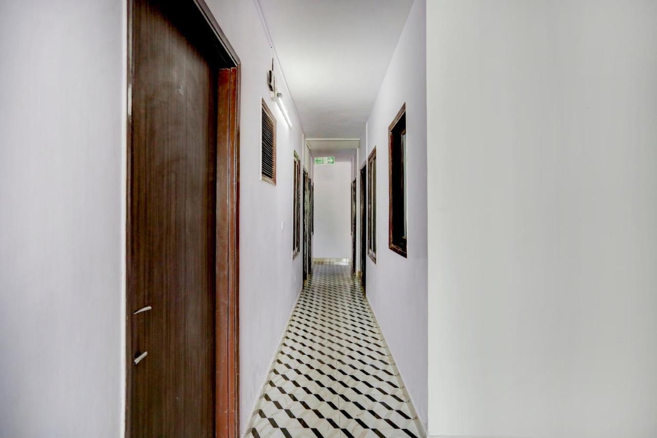 Hotel O Blissbourn 新德里 外观 照片