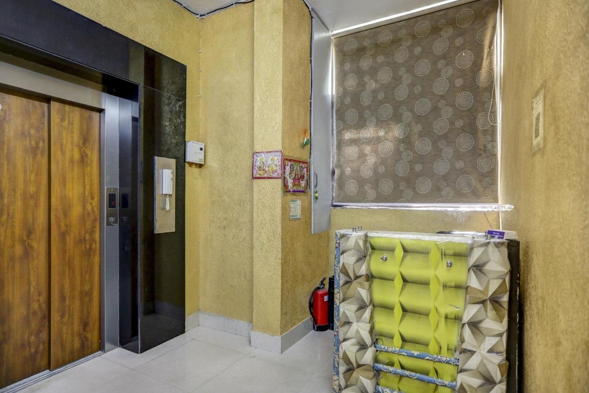 Hotel O Blissbourn 新德里 外观 照片